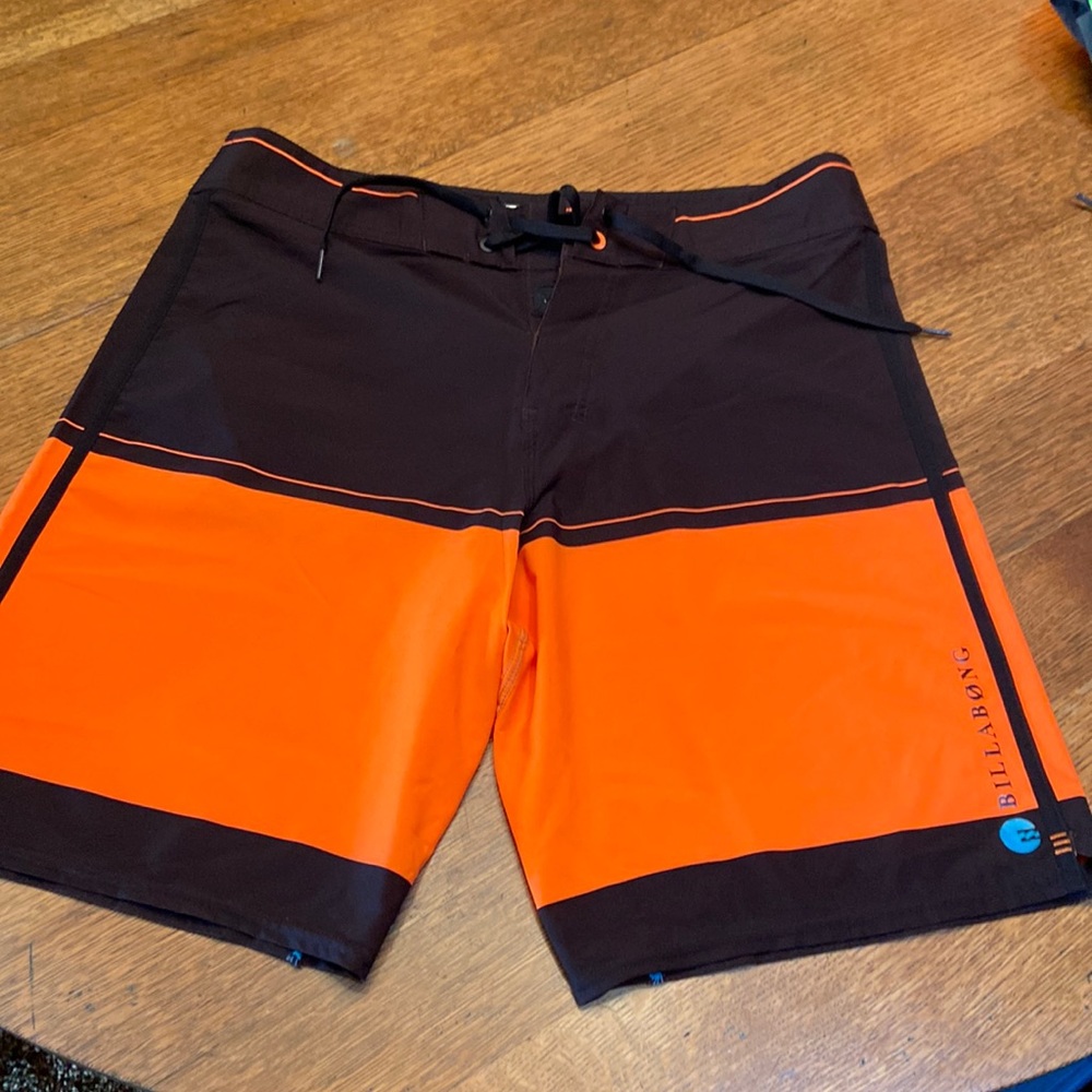 Billabong board shorts - size 34